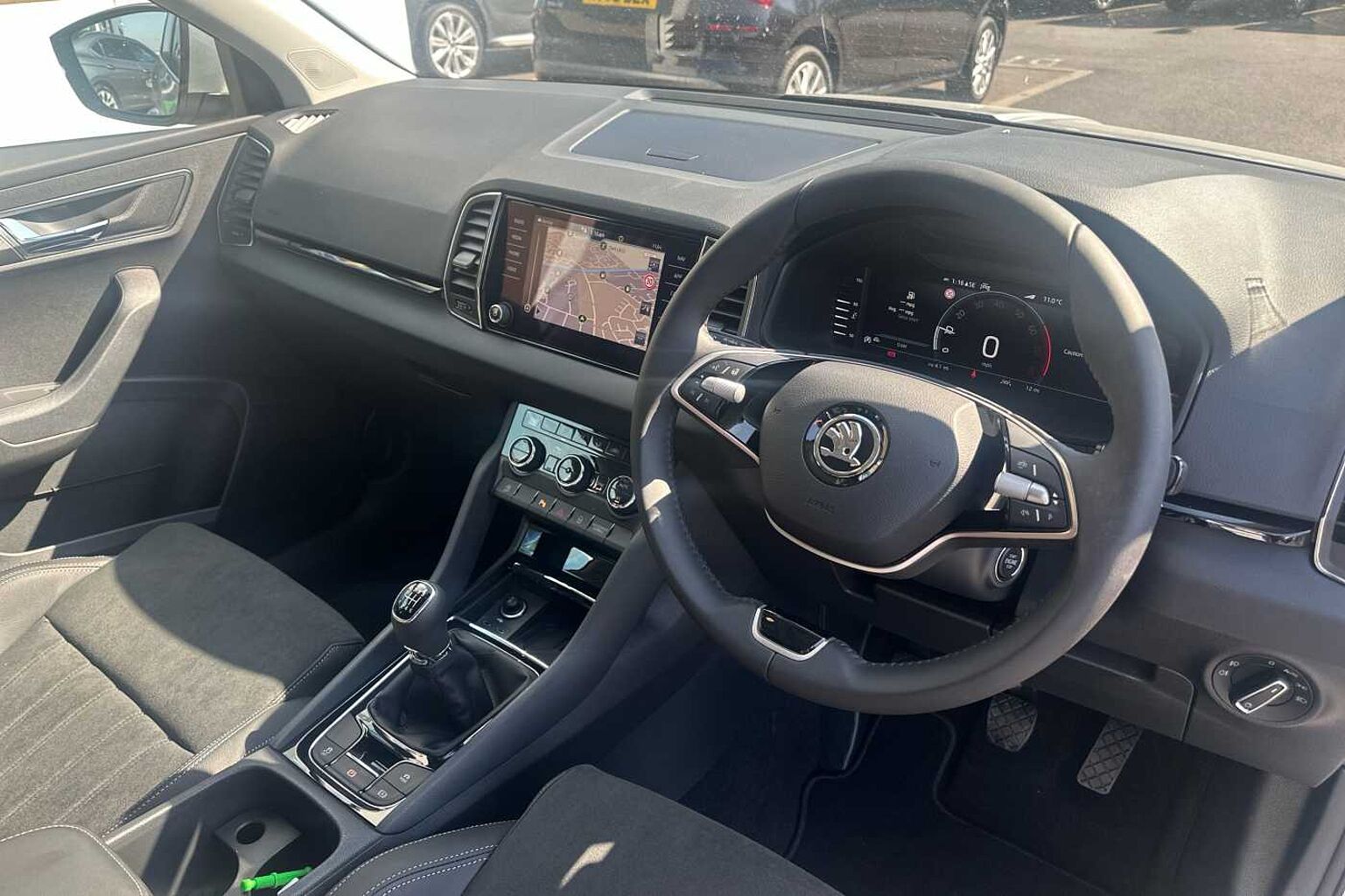 SKODA Karoq SUV 1.0 TSI (116ps) SE L
