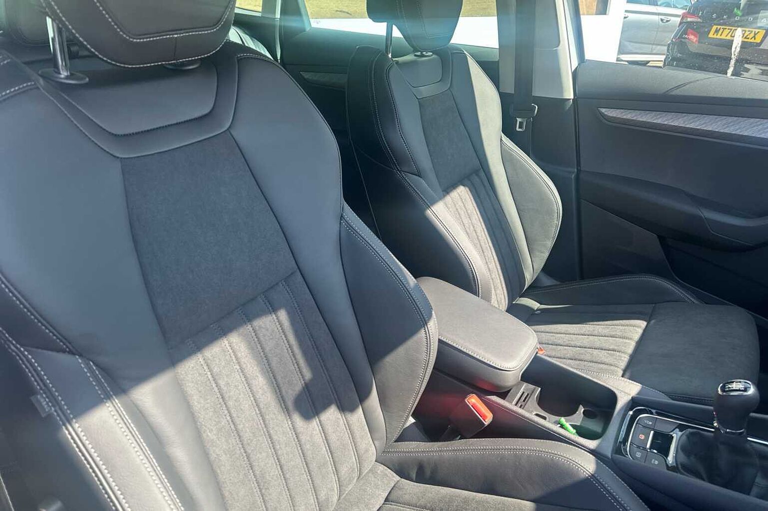 SKODA Karoq SUV 1.0 TSI (116ps) SE L